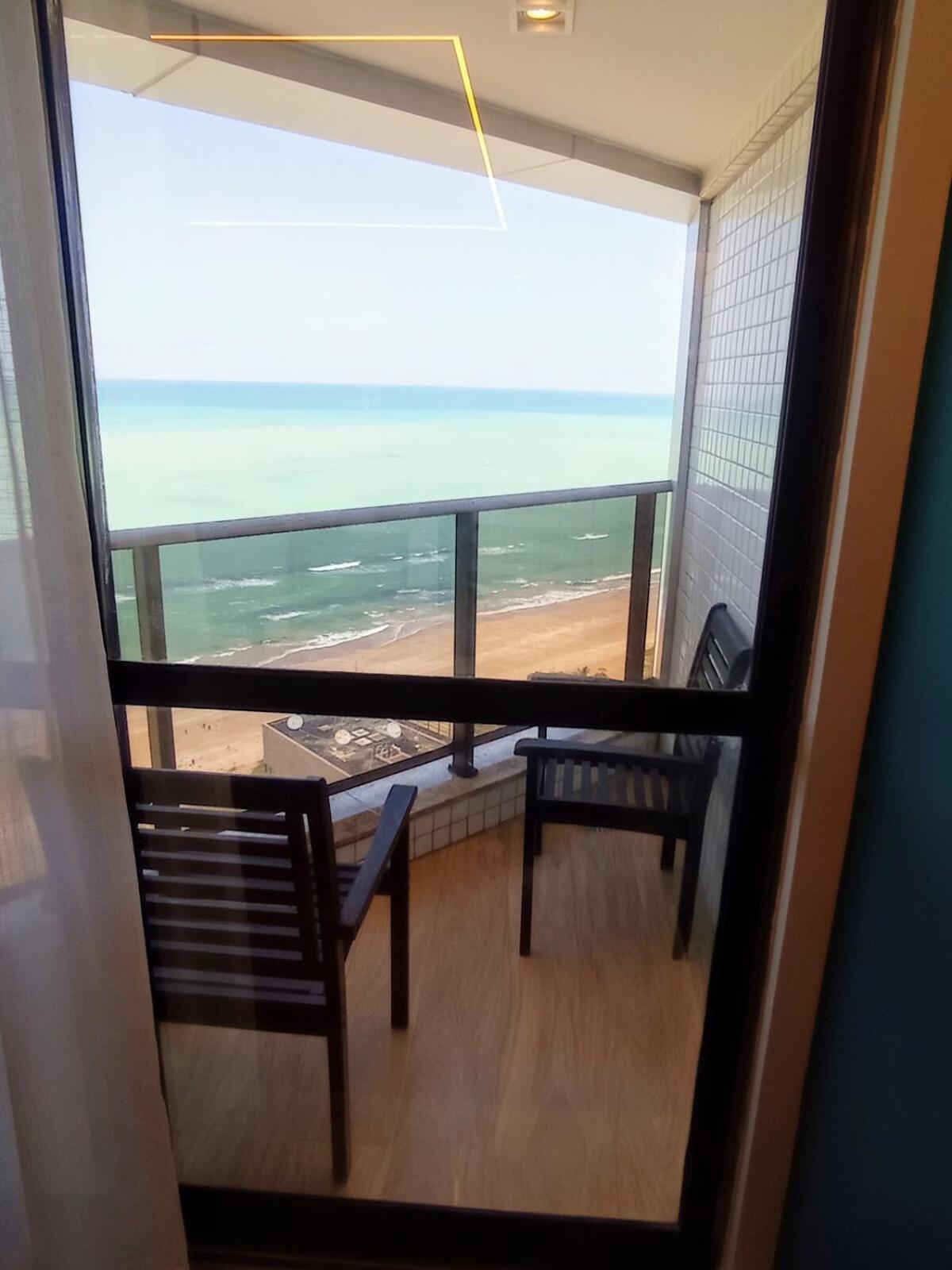 Frente Ao Mar Em Boa Viagem 27 Andar Apartment